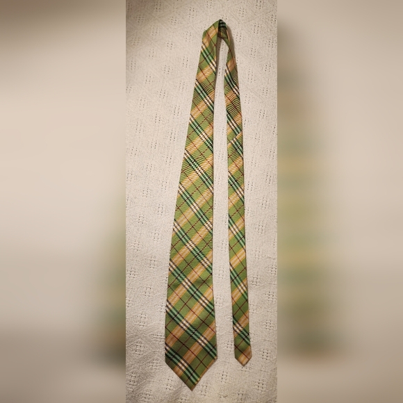 Plaid Green and Yellow Burberry of London Silk Tie - Picture 1 of 7